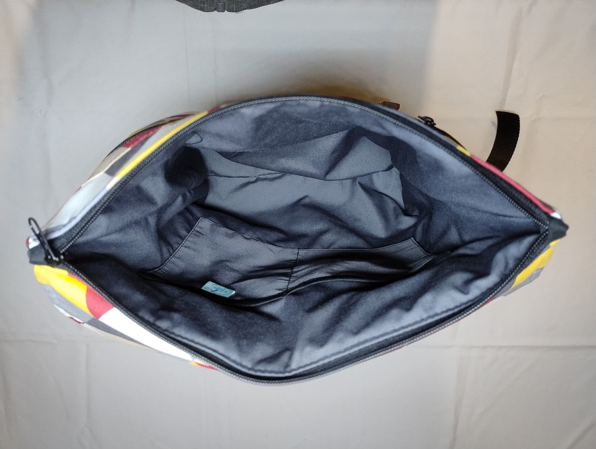 Mochila Juvenil Geométrica